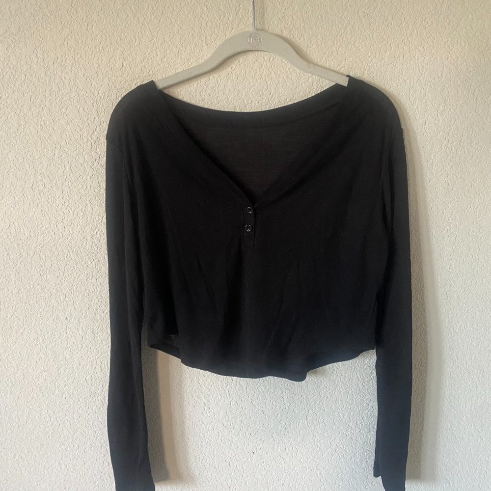 HALARA Black Long Sleeve Button Top
